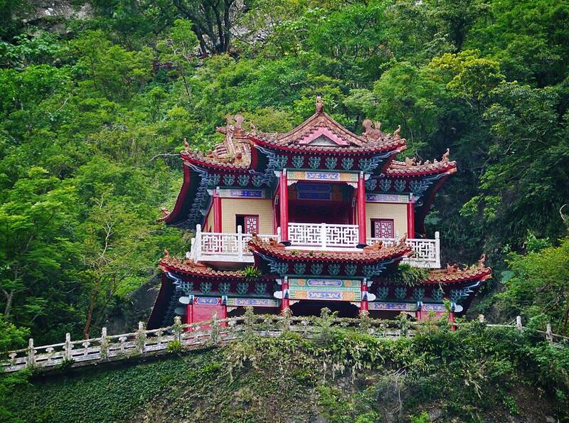 Eternal Spring Shrine: The Eternal Spring Shrine