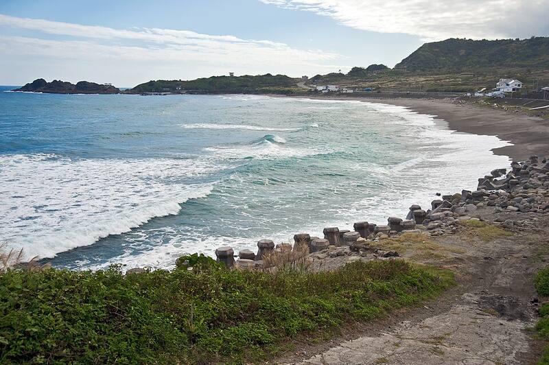 Provincial Highway 11 (East Coast Road): The Highway 11 coast