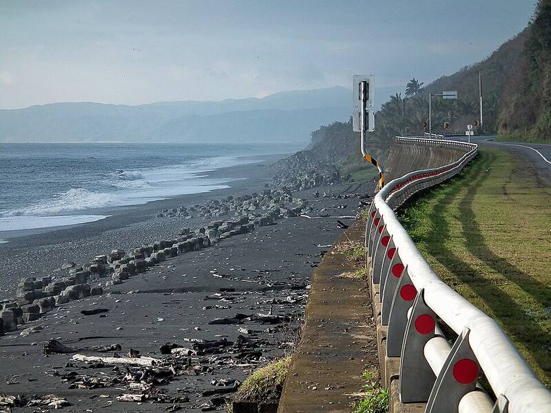 South-Link Highway: A stretch beside the sea