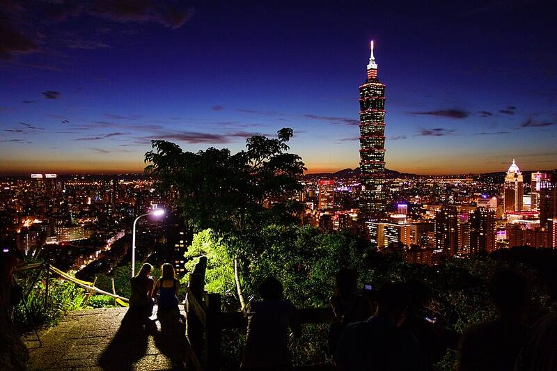 Taipei 101: Taipei 101 at night